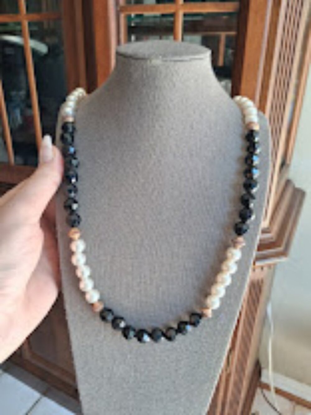 28 inch Beaded necklace